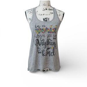 BELLA Flowy Women’s Sayings racerback tank gray Size Small